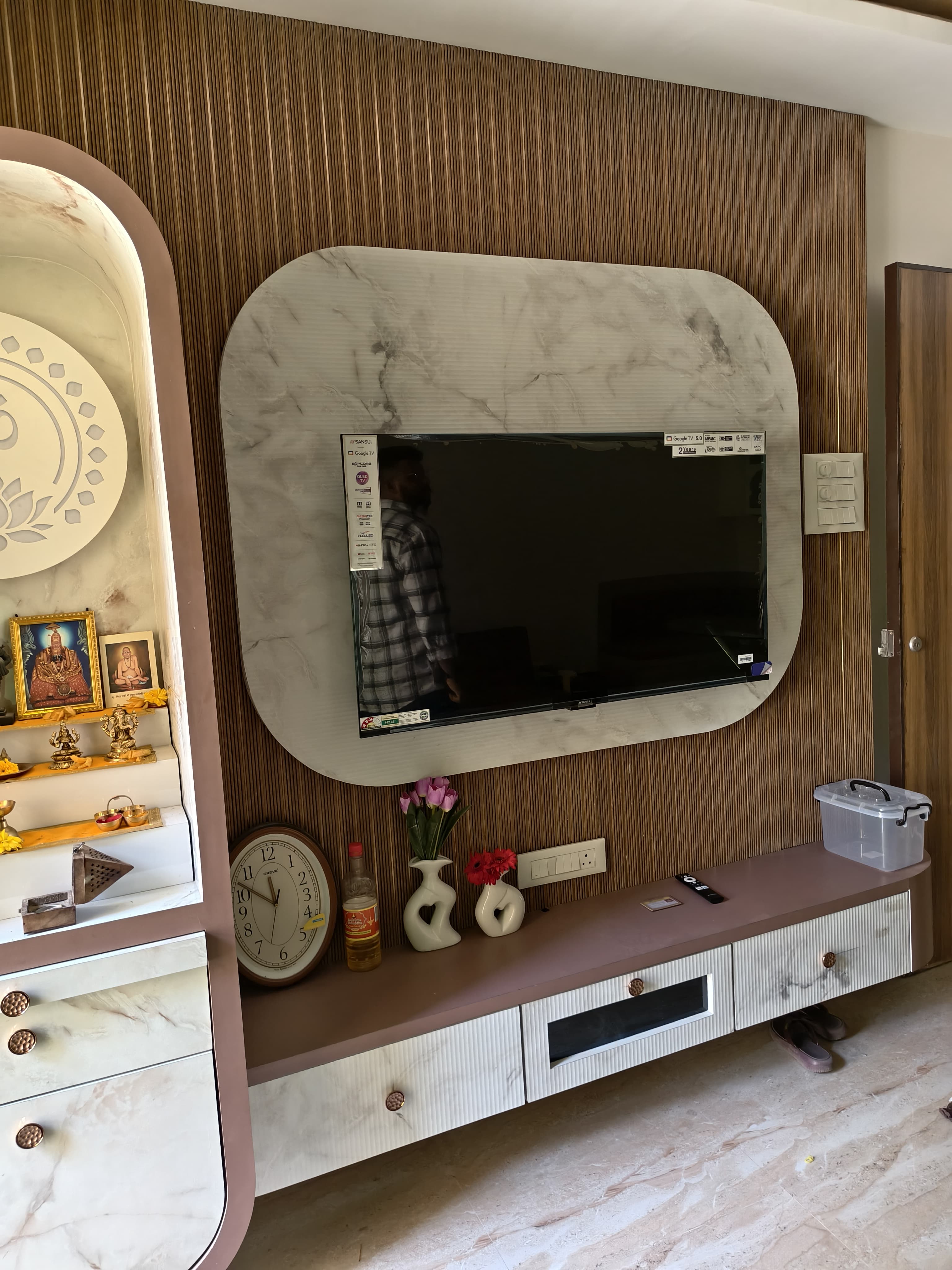 Stylish Modular Kitchen - Mukesh Interiors